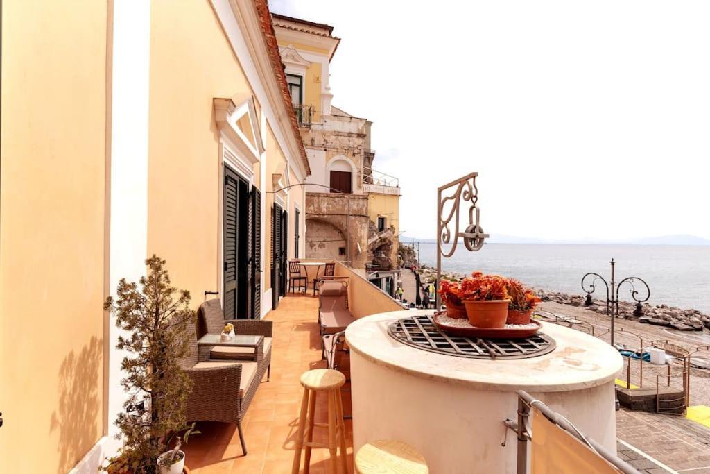 Casa Del Pozzo Sulla Spiaggia Cetara Eksteriør bilde